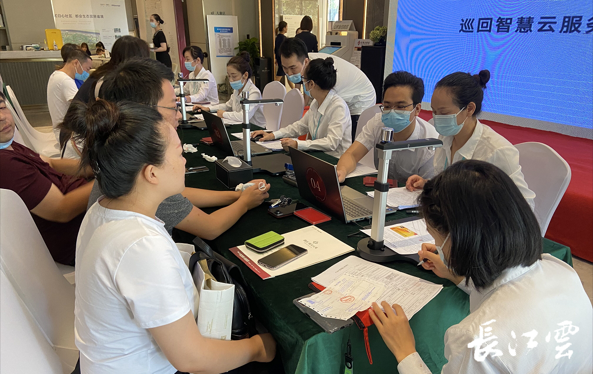 最新公积金24小时咨询电话人工方法分析(最方便真实的平阳公积金热线电话人工服务时间是多少方法)